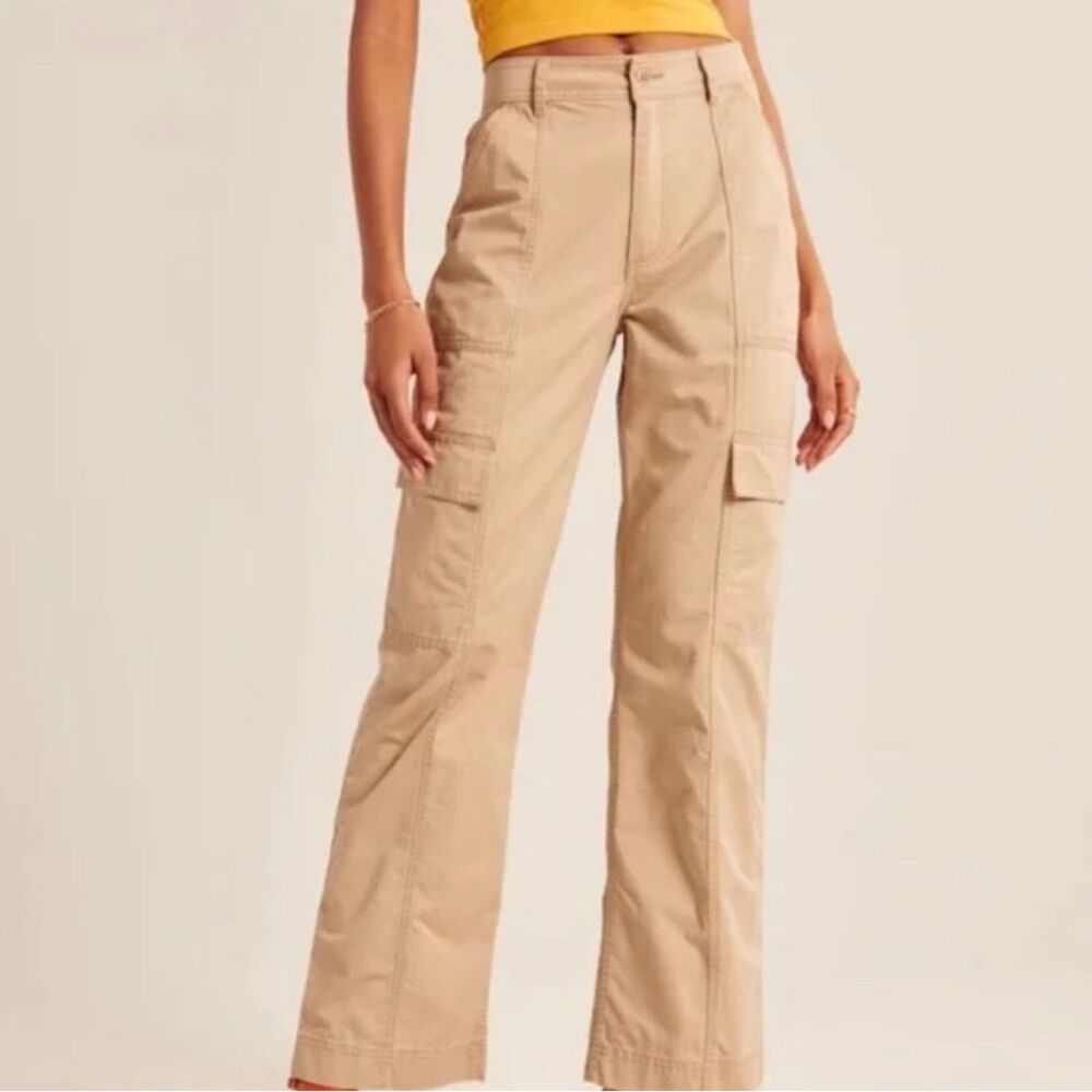 Abercrombie & Fitch Cargo Pants Straight Leg High Rise Stretch Waist Tan 0 Short